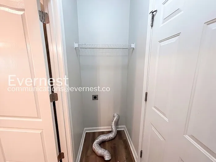 8648 Thomas Ln — Photo 16