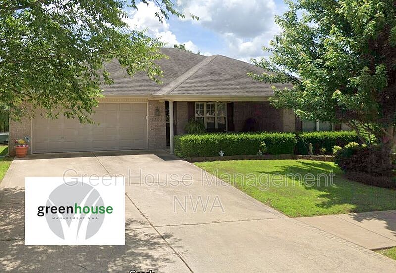 1st image of 3303 SW Carriageway Ave