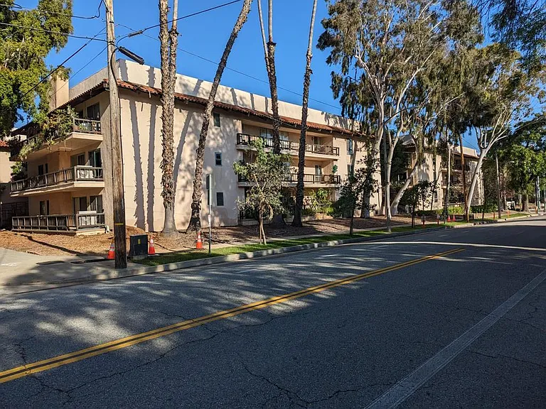 1127 E Del Mar Blvd #325 — Photo 10