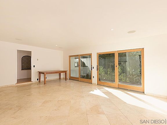 5th image of 3660 Reynard Way