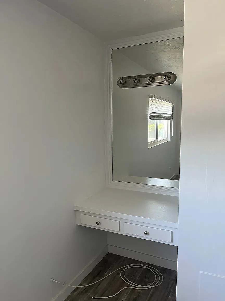 7319 Sepulveda Blvd — Photo 4