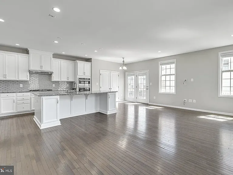 23488 Logans Ridge Ter — Photo 15
