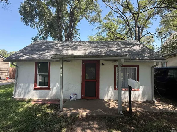 1012 W 12th St, Junction City, KS 66441