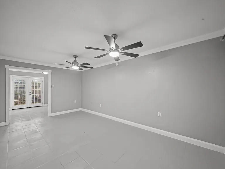 4040 San Felipe St #106 — Photo 11