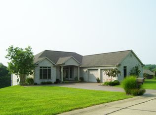 9901 Oglesby Dr, Evansville, IN 47720