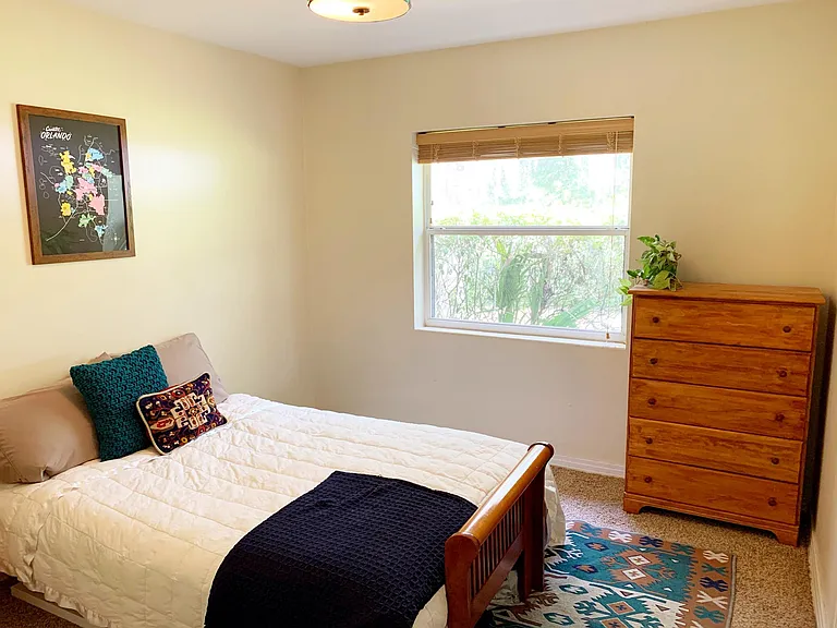701 Mayfair Cir — Photo 12