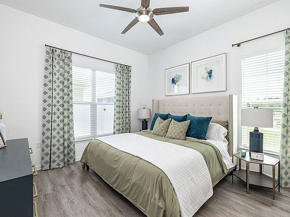 5th image of 11225 Estia Dr Unit 150
