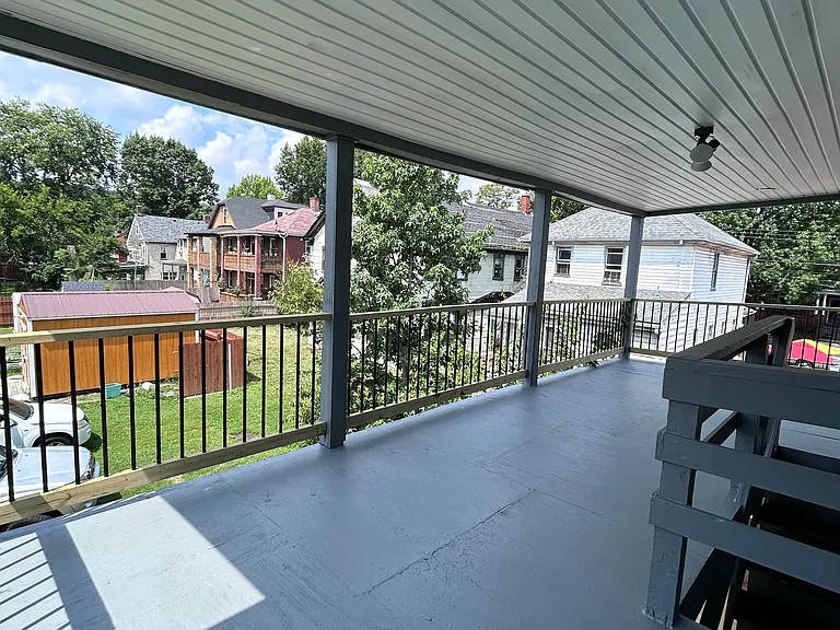 1231 Merchant St #2 — Photo 14