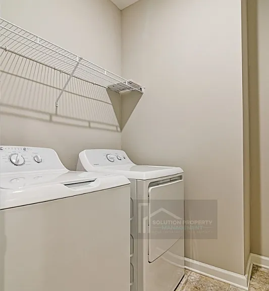 1963 Summit Trace Cir — Photo 24