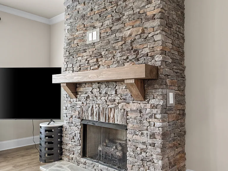 7435 Red Poppy Dr — Photo 9