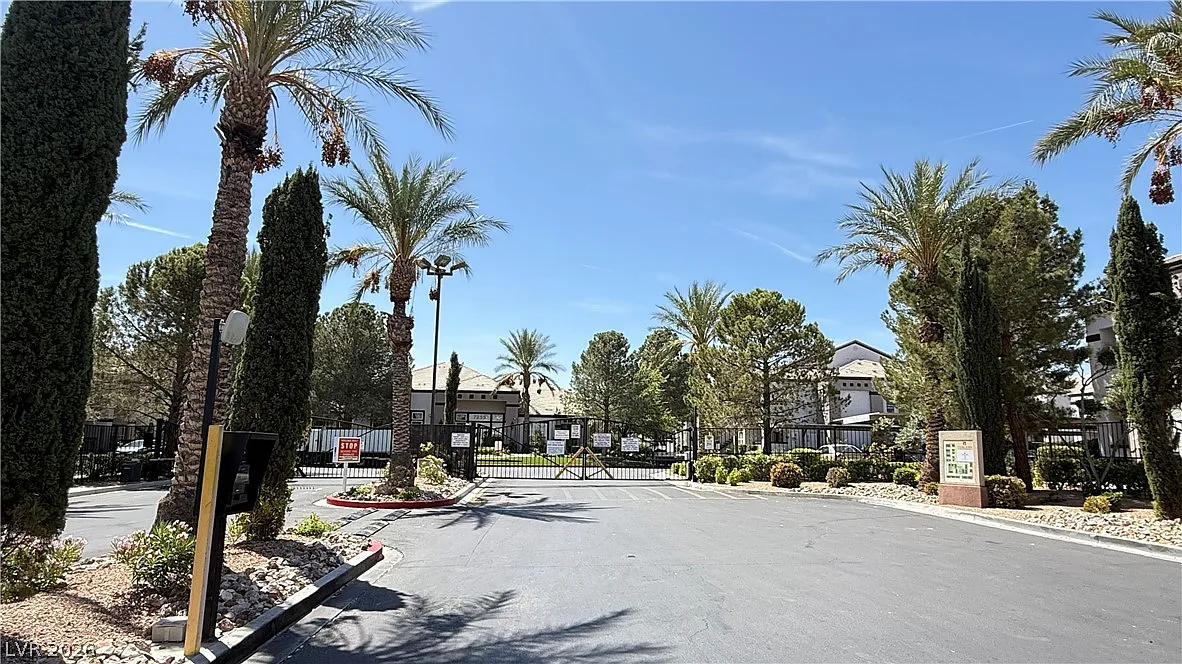 Building Photo - 7255 W Sunset Rd #1159