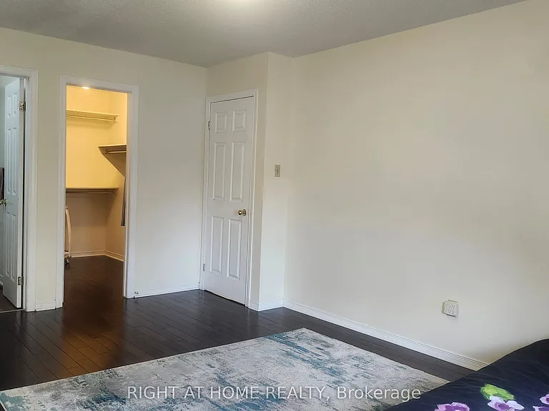 59 Havenhurst Cres — Photo 16