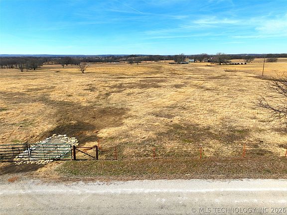 5th image of 1 S 4190th Rd