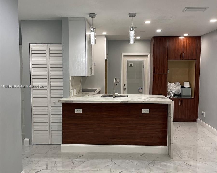 1st image of 1230 NE 148th St #1230