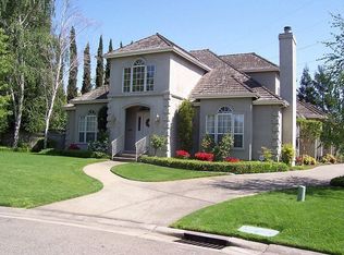 9 Latham Ln, Sacramento, CA 95864