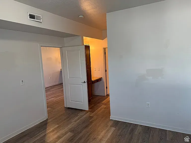 2150 S Main St #317 — Photo 10