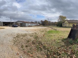 1078 S Hewitt Springs Rd, Springdale, AR 72764