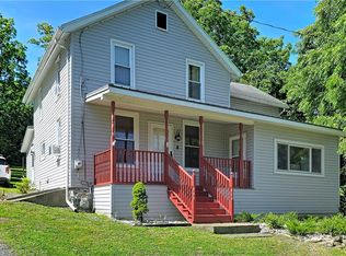 4 Arnold St, Union Springs, NY 13160