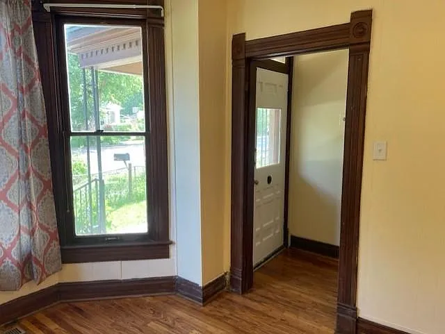 523 E 3rd St #523 — Photo 3