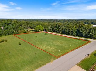 10180 Bunch Cir #1, Gravette, AR 72736