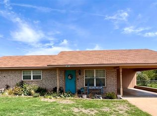 1401 Rose Ter, Perry, OK 73077