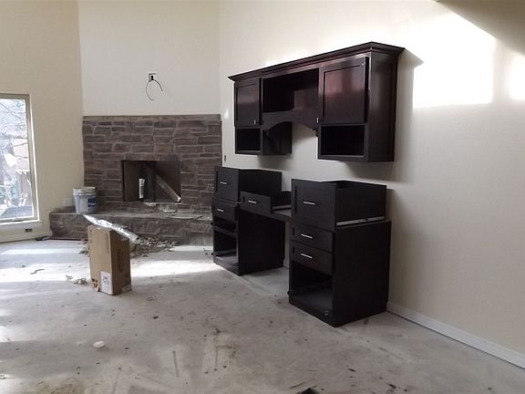 5th image of 3390 Rock Creek Dr
