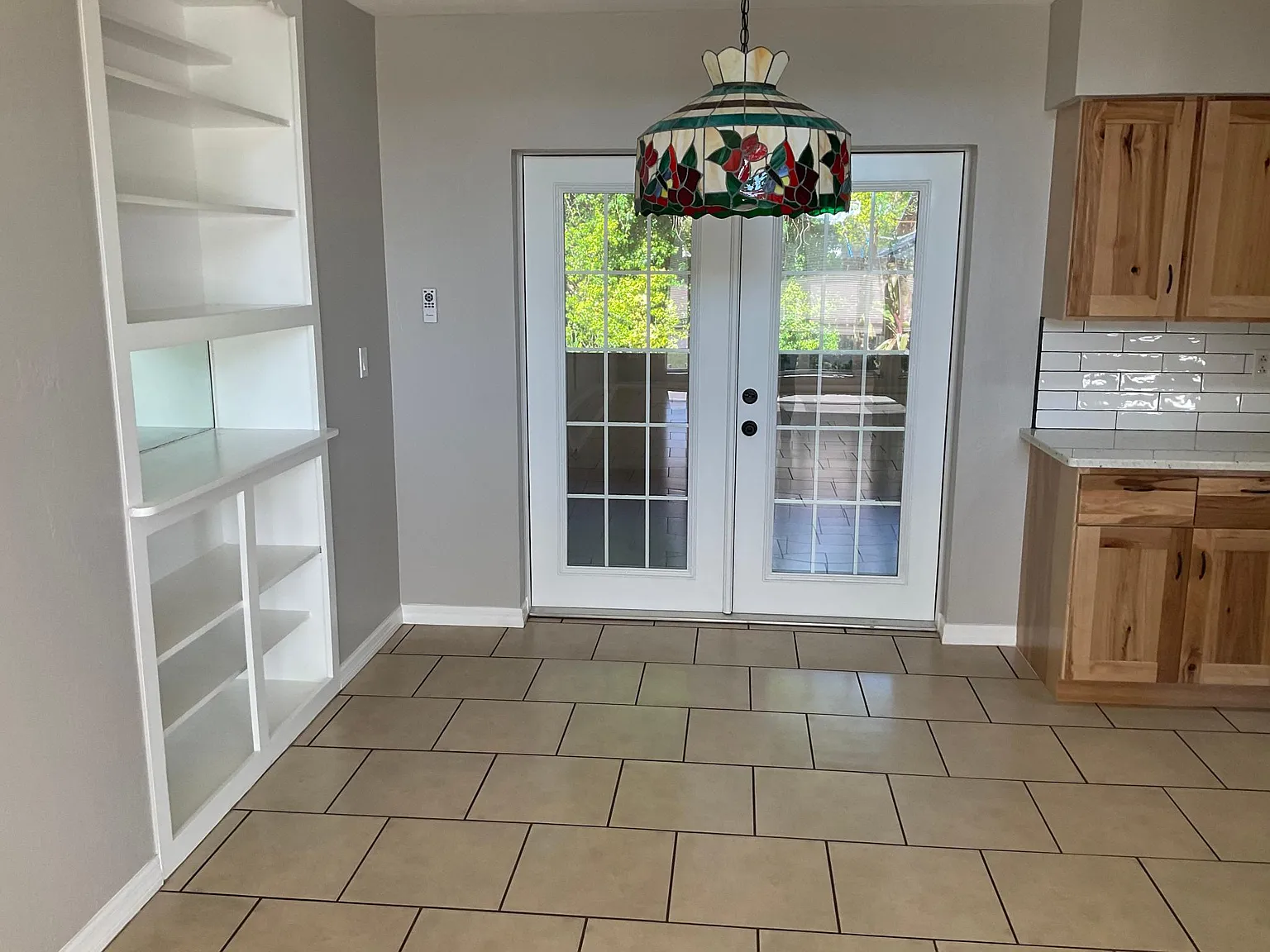 4250 Deerfield Dr — Photo 4