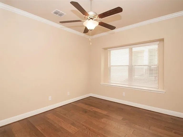 15921 Gladewater Ter — Photo 12