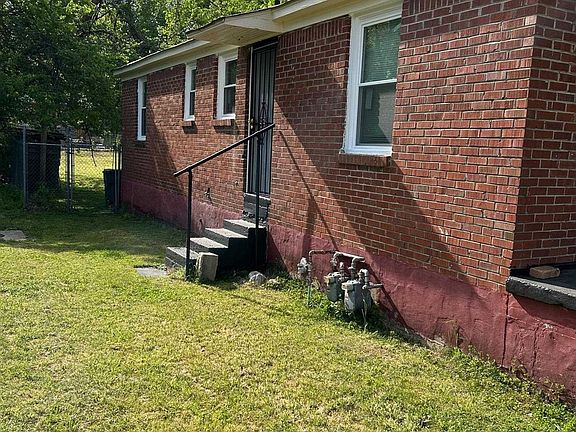 3rd image of 1655 S Orleans St