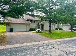 7315 Bagpipe Blvd, Eden Prairie, MN 55346