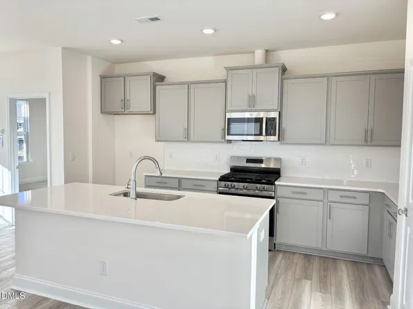 10 Gerrard St, Franklinton, NC 27525