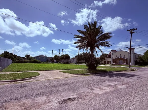 1324 Craig St, Corpus Christi, TX 78404