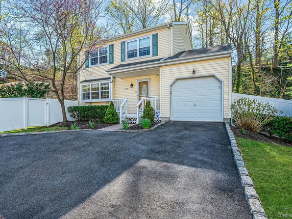 259 Spring Road, Huntington, NY 11743