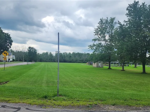 00-001 Griswold Rd #2, Akron, NY 14001