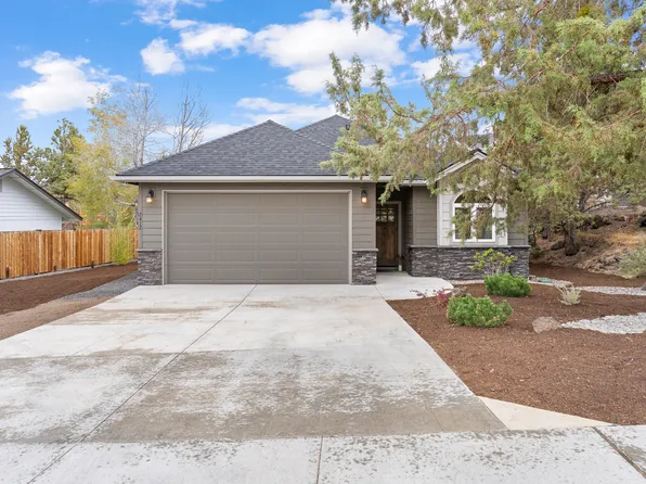 2412 NE Robinson St, Bend, OR 97701