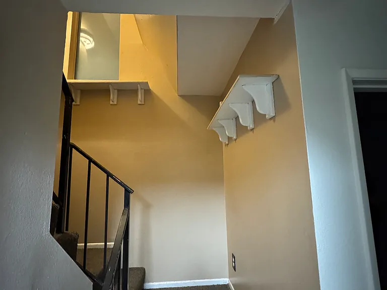 9210 Van Nuys Blvd #9 — Photo 7