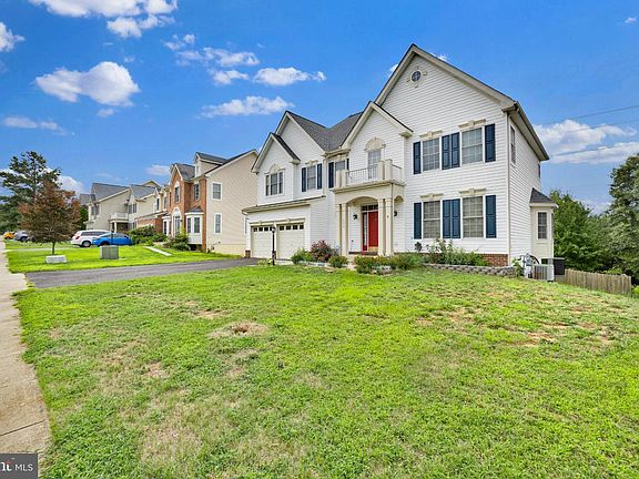 3rd image of 3379 Oakham Mount Dr