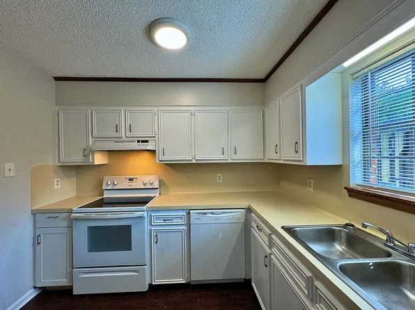 3711 Cole Dr APT 5, Baton Rouge, LA 70806