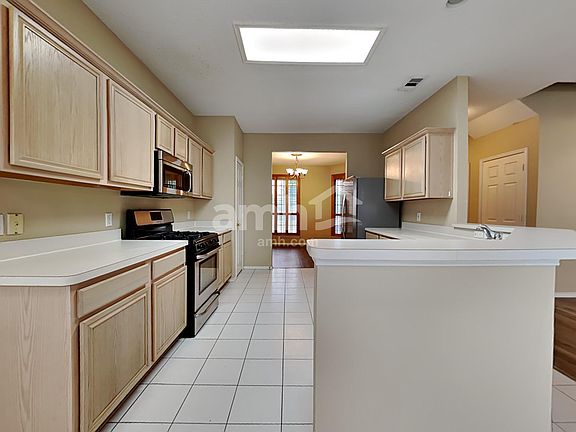 3rd image of 7847 Teal Dr