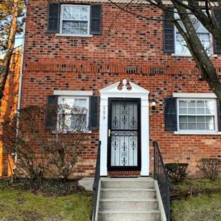 2nd image of 159 N New Jersey Ave #105