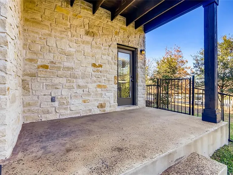7500 Colina Vista Loop #A — Photo 26