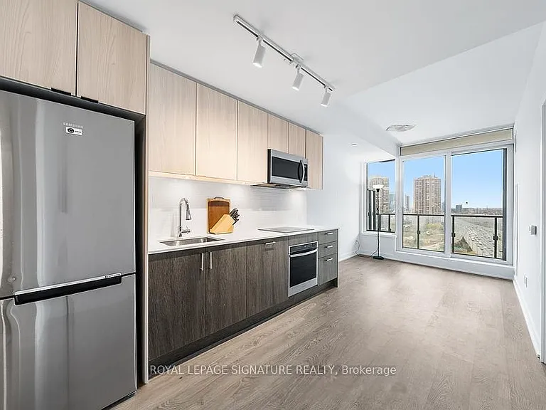 1928 Lake Shore Blvd W #2115 — Photo 6