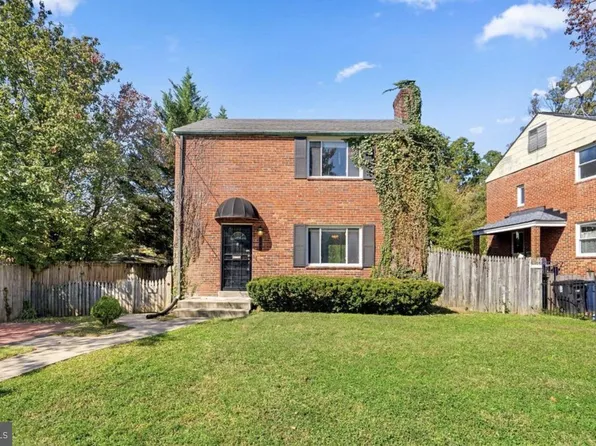 1502 Delmont Ln, Takoma Park, MD 20912