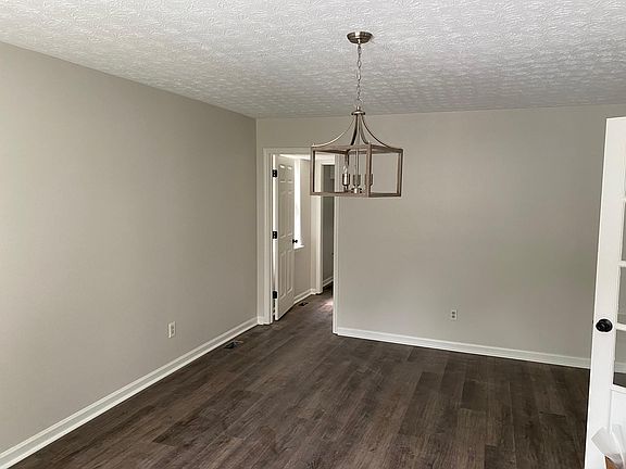 Flex room on main level
