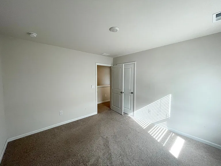 3197 Bells Lake Cir — Photo 29