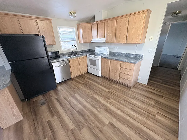 1710 N Pinewood Dr #2250WP — Photo 31