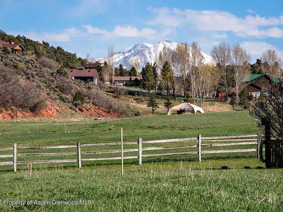1st image of Laird Ln