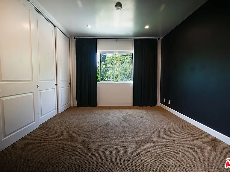 503 N Greencraig Rd — Photo 38
