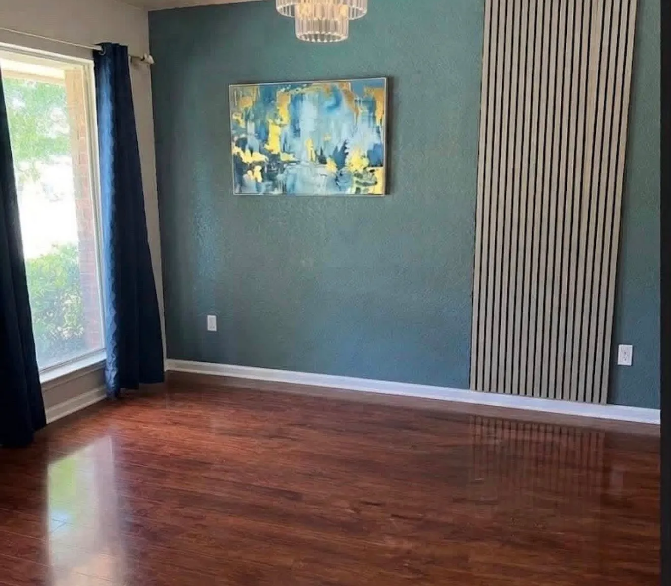 4 bed, 2400 sqft, $2,728 — Photo 1
