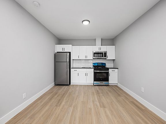 4th image of 282 Martense St #1